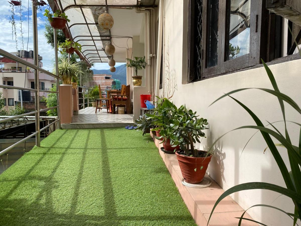 Birds Nest Hostel Catmandu Exterior foto