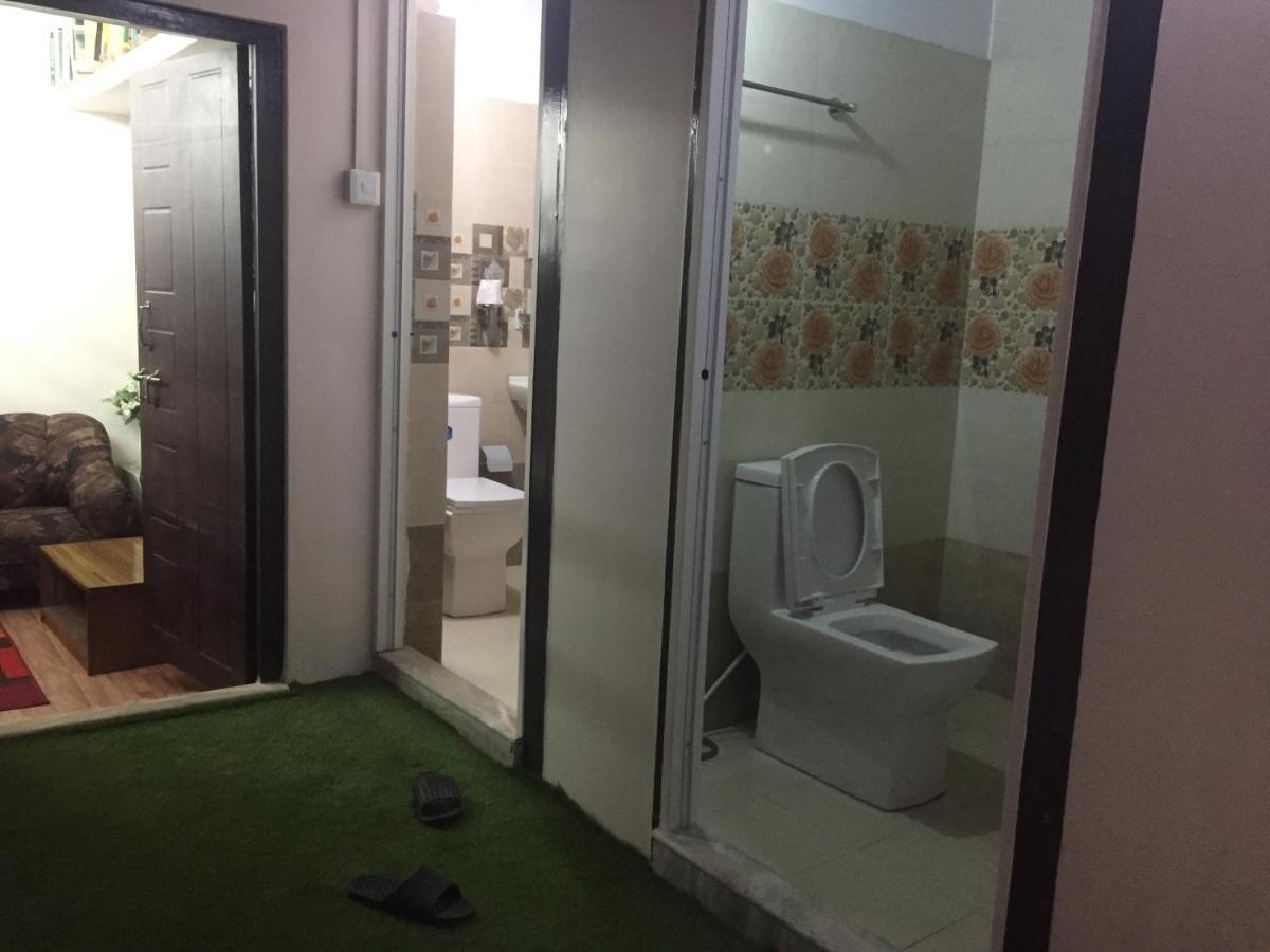 Birds Nest Hostel Catmandu Exterior foto